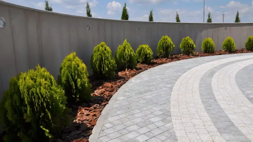 Wege und Platzbau vom Fachbetrieb